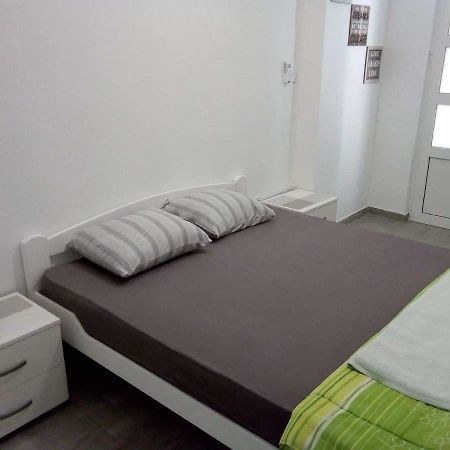 בודווה Tara Deluxe Apartment מראה חיצוני תמונה