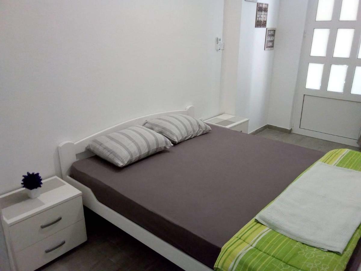 בודווה Tara Deluxe Apartment מראה חיצוני תמונה
